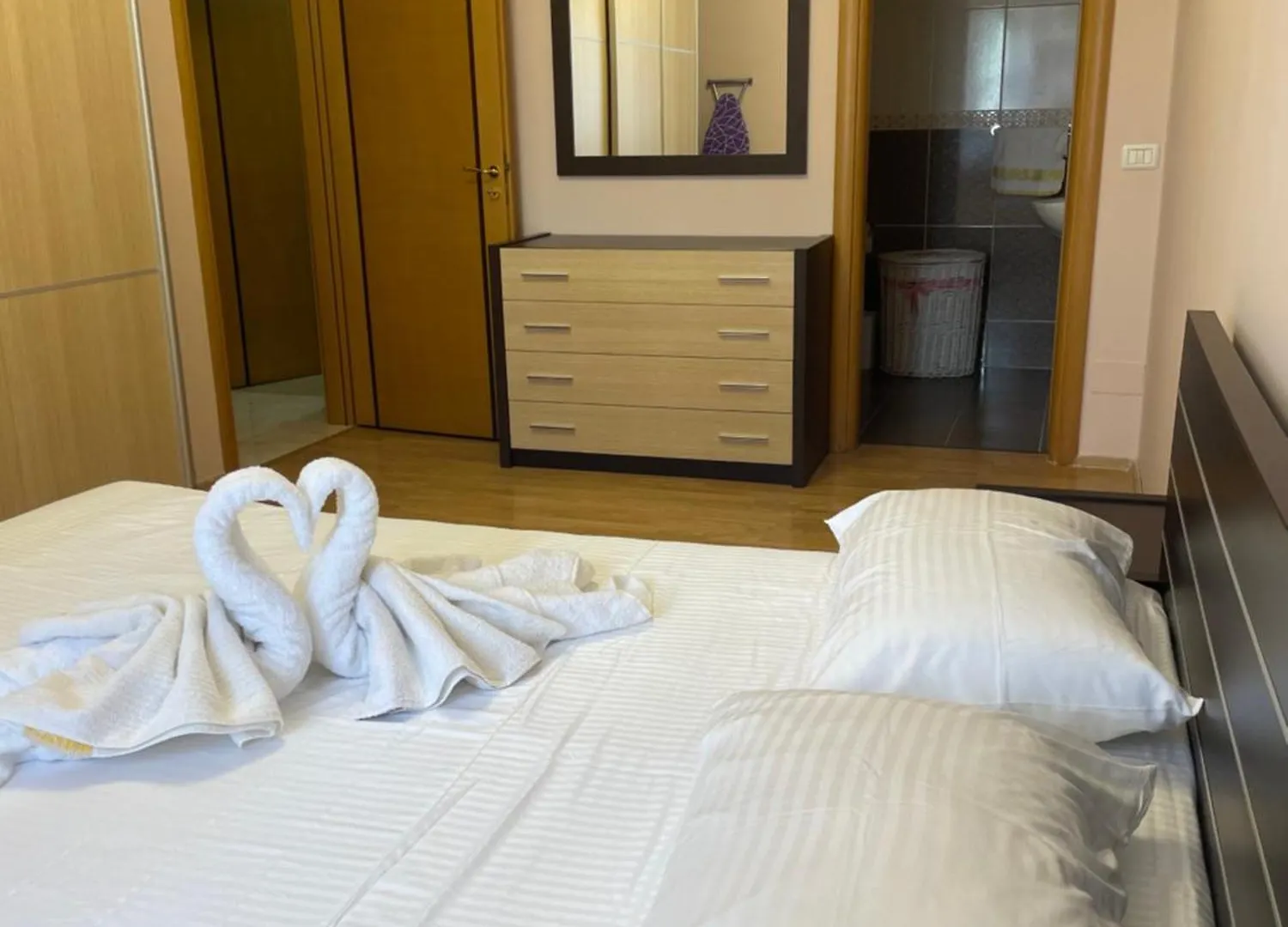 ゲストハウス Shkoder Apartment