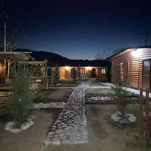 Windmill Gesthouse & Grill Camping